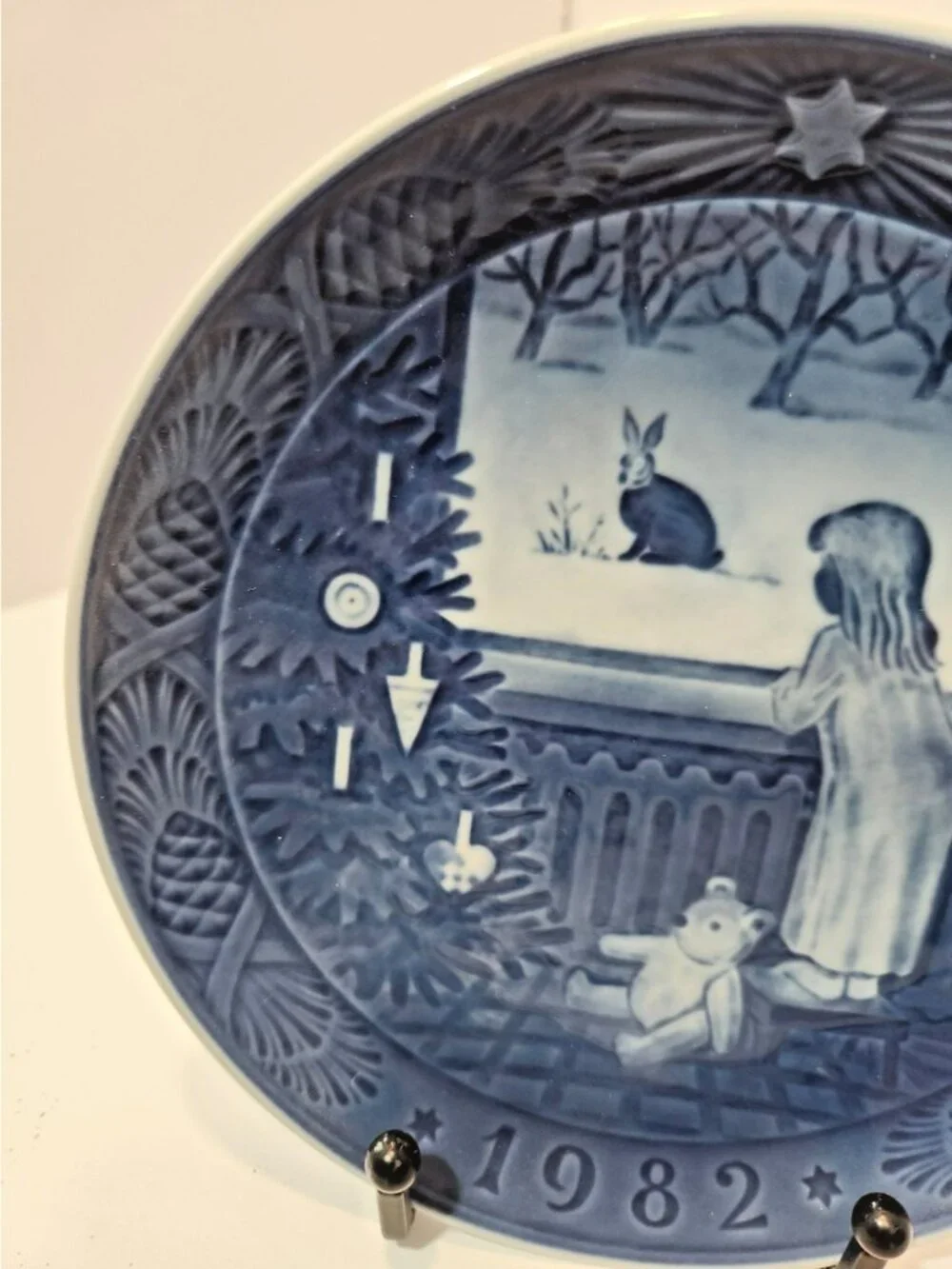 Vtg 1982 Royal Copenhagen Collector Plate 